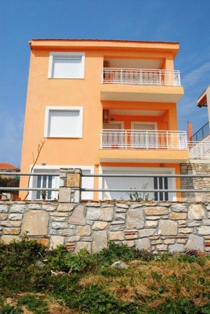 Avra Apartments Лименария Экстерьер фото